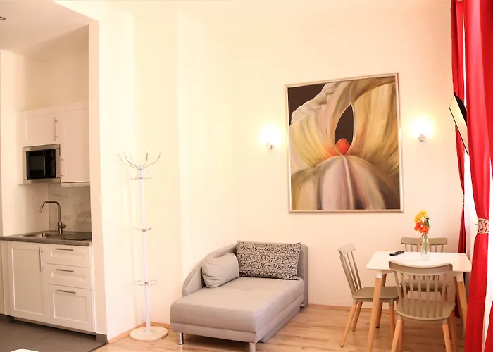 Flowers Apartments Praga